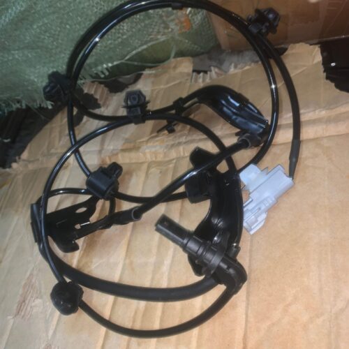 SmallWood Auto Parts 82 Abs sensor Toyota Hilux Revo