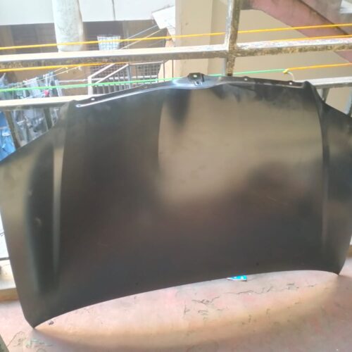 SmallWood Auto Parts 34 Bonnet Toyota Nze 2005