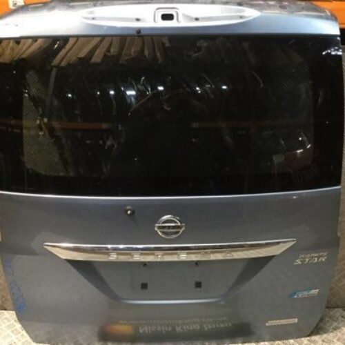 Tailgate/Boot Nissan Serena c26