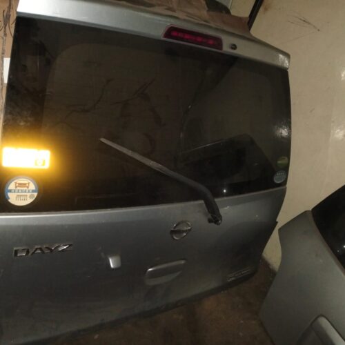 Tailgate Nissan Dayz