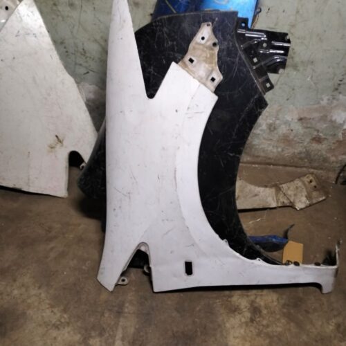 Fender RHS Honda Fit Shuttle 2012