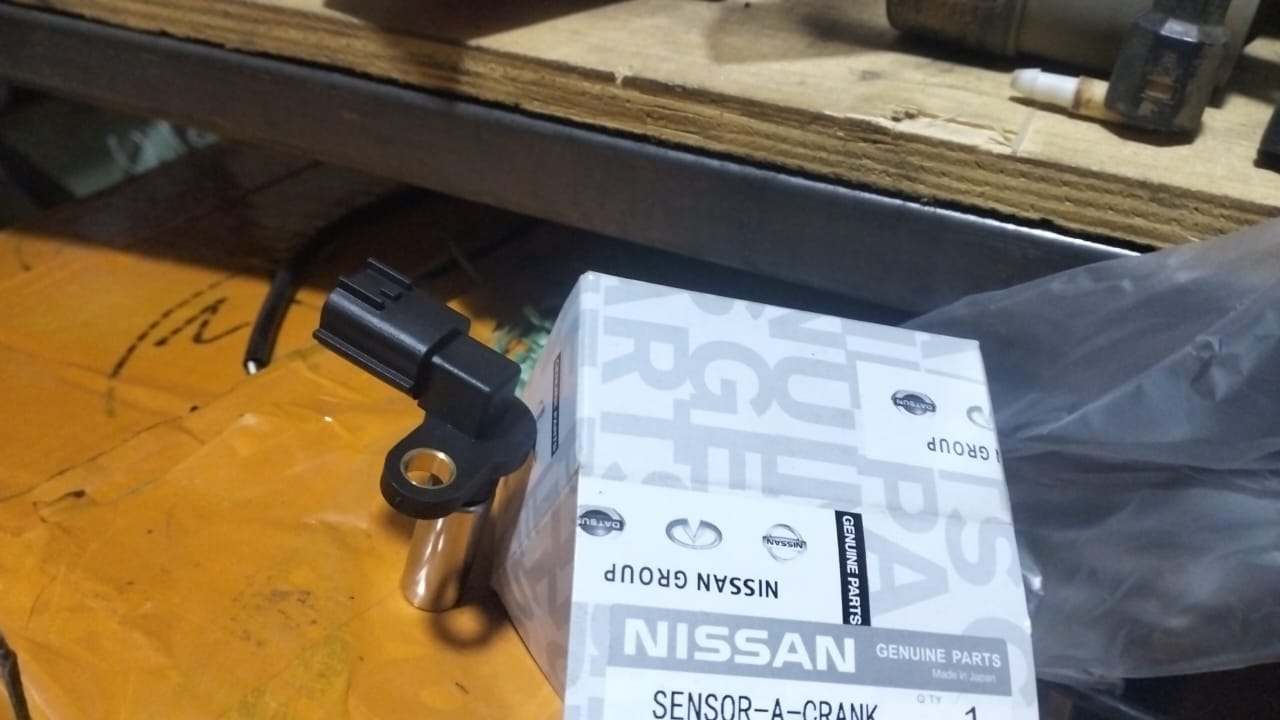 Crankshaft sensor Nissan 1 Crankshaft sensor Nissan smallwood auto parts nairobi kenya