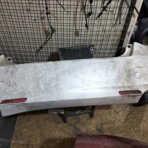 SmallWood Auto Parts 17 Rear Bumper Toyota Mark X 2012