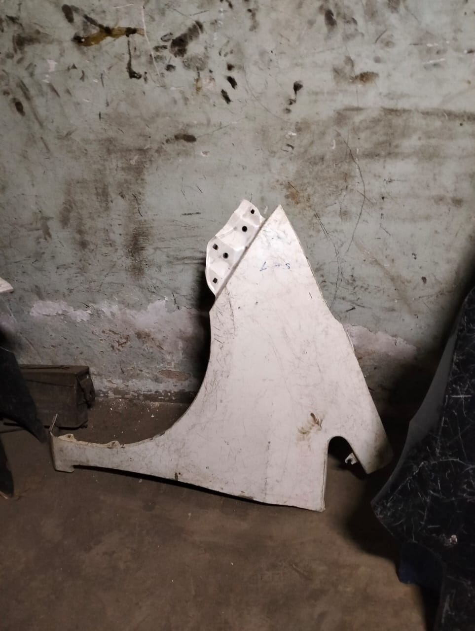 Fender LHS Toyota Ractis 2012 1 Fender LHS Toyota Ractis 2012 smallwood auto parts nairobi kenya