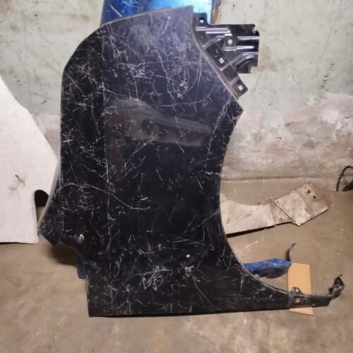 SmallWood Auto Parts 68 Fender RHS Toyota Voxy 2008